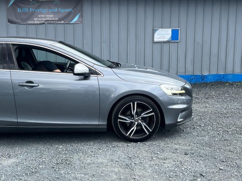 Volvo V40 2.0 T2 R-Design Pro Euro 6 (s/s) 5dr 23