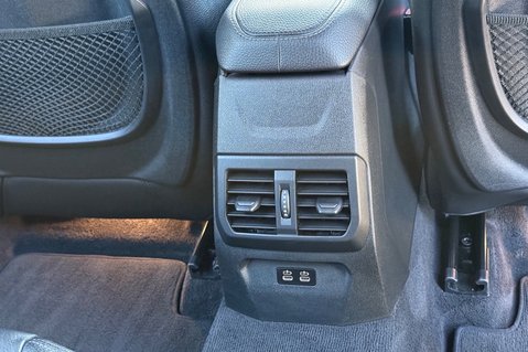 BMW 1 Series 118I M SPORT AUTOMATIC - FULL BMW SERVICE HISTORY -APPLE CARPLAY 34