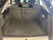 Audi Q3 2.0 TDI SE SUV 5dr Diesel Manual Euro 5 (s/s) (140 ps) 17