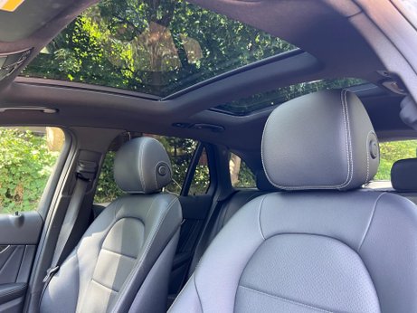 Mercedes-Benz GLC 2.1 GLC220d AMG Night Edition G-Tronic+ 4MATIC Euro 6 (s/s) 5dr 27