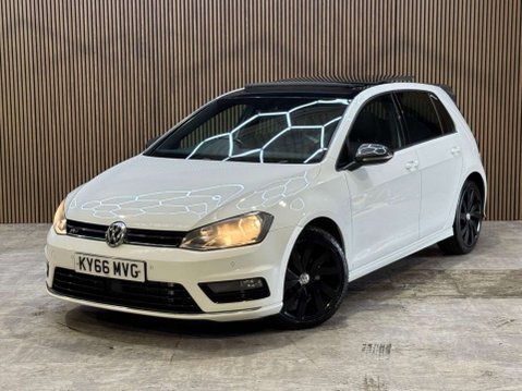 Volkswagen Golf 2.0 Golf R-Line Edition TDI BlueMotion Technology 5dr 35