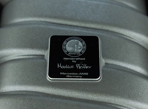 Mercedes-Benz C63 AMG Black Series 26