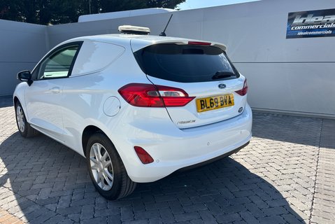 Ford Fiesta 1.5 Tdci Panel Van - Air Con 2