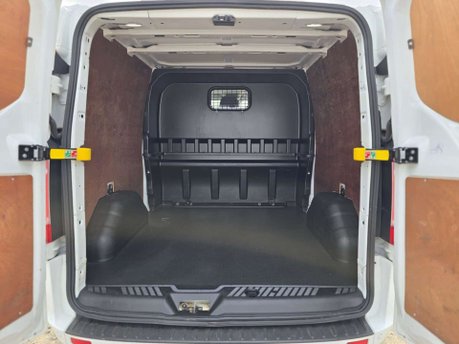Ford Transit Custom 2.0 300 EcoBlue Limited Crew Van Double Cab 5dr Diesel Manual L2 H1 Euro 6  33