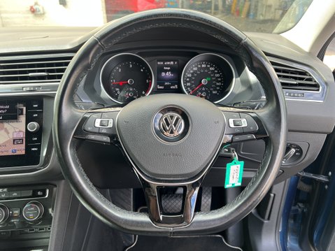 Volkswagen Tiguan 2.0 TDI SE Nav SUV 5dr Diesel DSG 4Motion Euro 6 (s/s) (190 ps) 19