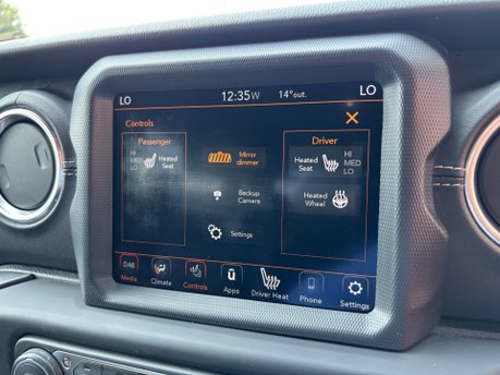 Jeep Wrangler 2.0 GME Overland SUV 2dr PETROL Auto 4WD Euro 6 (s/s) (272 ps) 28