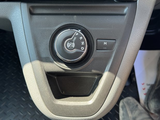 Vauxhall Vivaro AUTO LWB [SOLD SM] L2H1 Low Roof 3100 Dynamic Air Con SELECT 33