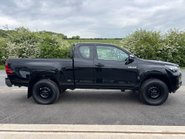 Toyota Hilux Active ECB 4WD D-4D Pickup 8