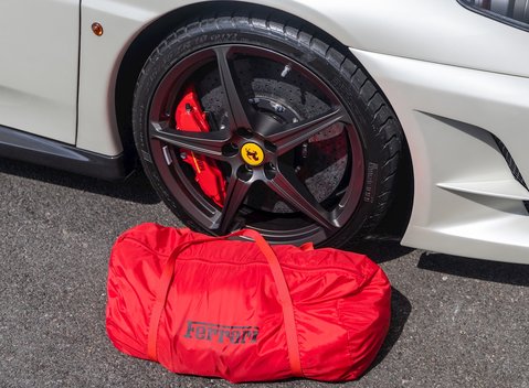 Ferrari 430 Scuderia Spider 16M 40