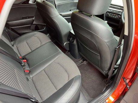 Kia Xceed 1.0 XCeed Connect ISG 5dr 39