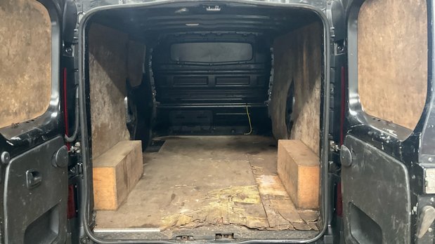 Renault Trafic LWB L2H1 Low Roof Sport LL30 Air Con Alloys Sensors Cam EURO 6 NO VAT 5