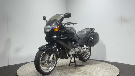 Honda NT650V Deauville 26K 2001 GOOD RUNNING PROJECT BIKE SPARES OR REPAIR 650CC 5