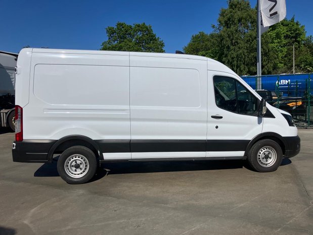 Ford Transit TRANSIT 350 L3 DIESEL FWD 2.0 Eco Blue 130ps H2 Leader Van 3