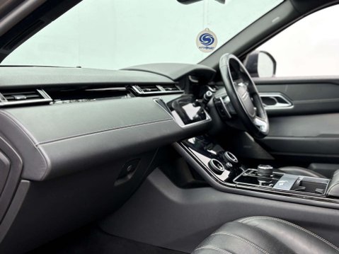 Land Rover Range Rover Velar 2.0 Range Rover Velar R-Dynamic HSE D240 Auto 4WD 5dr 67