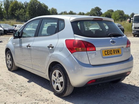 Kia Venga 1.4 1 MPV 5dr Petrol Manual Euro 5 (89 bhp) 10