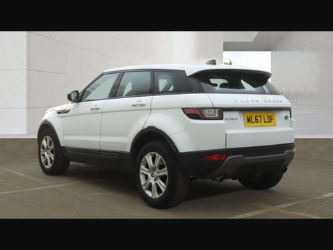 Land Rover Range Rover Evoque 2.0 Range Rover Evoque SE Tech TD4 Auto 4WD 5dr 3