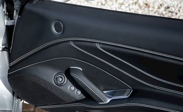 Ferrari California T 23