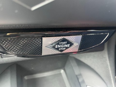 DS DS 3 1.2 PureTech Prestige Crossback EAT8 Euro 6 (s/s) 5dr 31