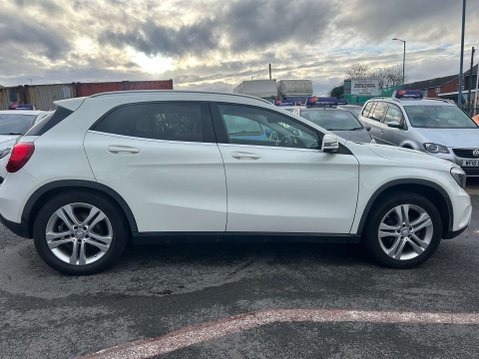 Mercedes-Benz GLA 2.1 GLA 200 D Sport 5dr 33