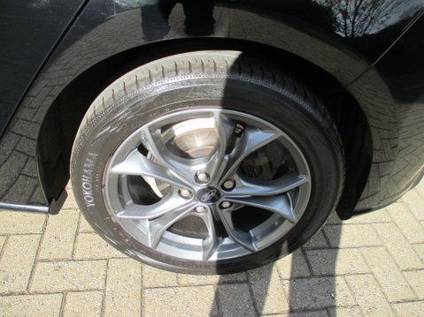 Ford Focus 1.0T EcoBoost ST-Line Euro 6 (s/s) 5dr 12