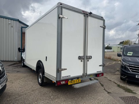 Ford Transit 2.0 350 Leader Low Floor Box Van 7