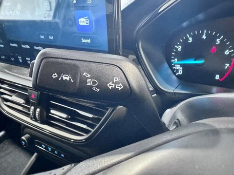 Ford Focus 1.0T EcoBoost ST-Line Euro 6 (s/s) 5dr 19