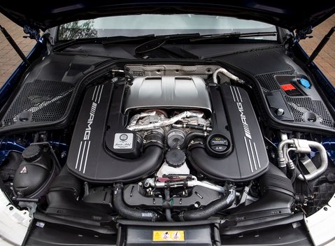 Mercedes-Benz C Class C63 S Coupe 29