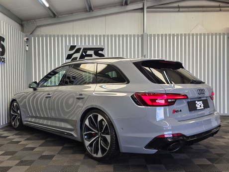 Audi RS4 2.9 TFSI V6 Estate 5dr Petrol Tiptronic quattro Euro 6 (s/s) (450 ps) 32