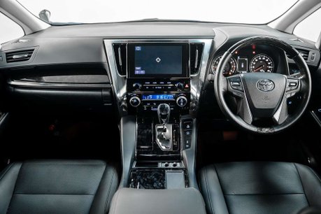 Toyota Alphard 2.5 MPV 2.5 SUV Automatic Petrol Hybrid 36