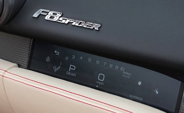Ferrari F8 Tributo Spider 22
