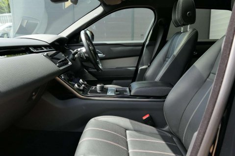 Land Rover Range Rover Velar R-DYNAMIC SE 19