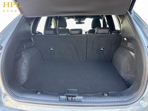 Ford Kuga 2.5h Duratec ST-Line X SUV 5dr Petrol Hybrid CVT Euro 6 (s/s) (180 ps) 1 Ow 22
