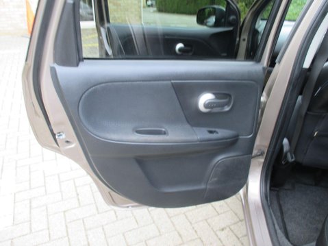 Nissan Note 1.4 16V n-tec+ Euro 5 5dr 45