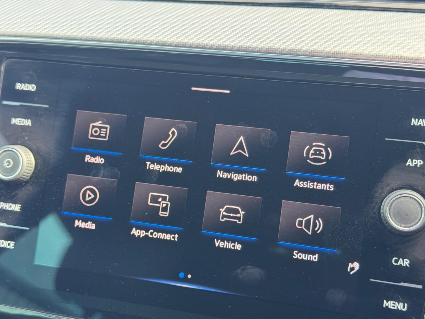 2023 Volkswagen Passat — image 13
