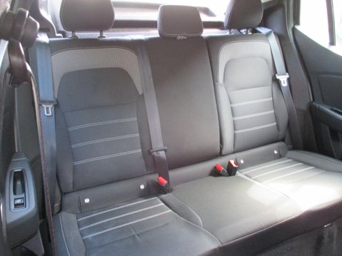 Dacia Sandero 1.0 TCe Comfort Euro 6 (s/s) 5dr 27