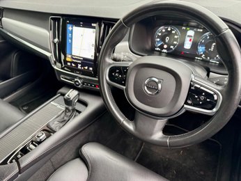 Volvo S90 2.0 T4 Momentum Plus Auto Euro 6 (s/s) 4dr