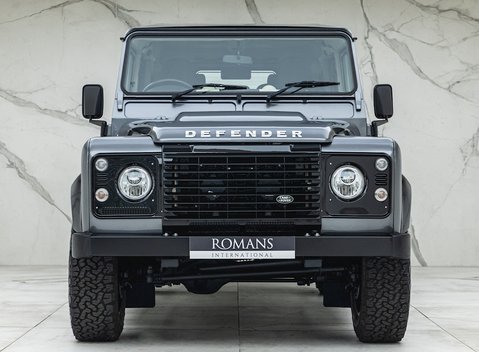 Land Rover Defender 110 Works V8 70th Edition 4
