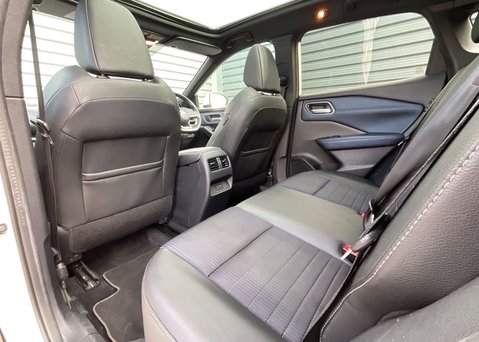 Nissan Qashqai DIG-T TEKNA MHEV 21