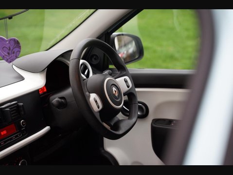 Renault Twingo 1.0 SCe Play Euro 6 5dr 16