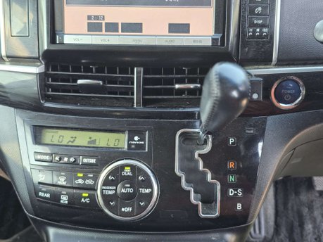 Toyota Estima Hybrid+LowMiles+7Seater 28