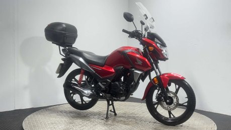 Honda CB 2021 ONLY 11K NEW MOT SERVICED ICONIC 125CC LEARNER COMMUTER BIKE 2