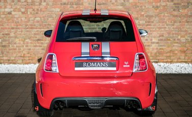 Abarth 695 Tributo Ferrari 5