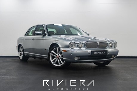 Jaguar XJ 3.0 XJ6 Sovereign Saloon 4dr Petrol Automatic (249 g/km, 240 bhp) 1