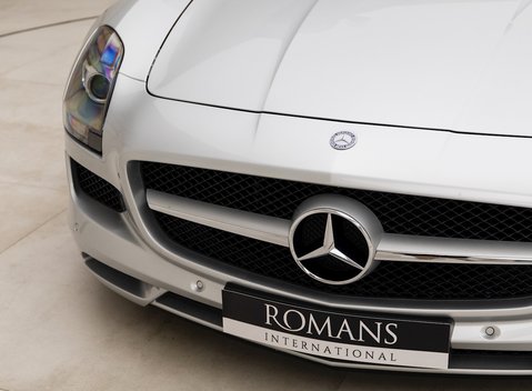 Mercedes-Benz SLS AMG 21