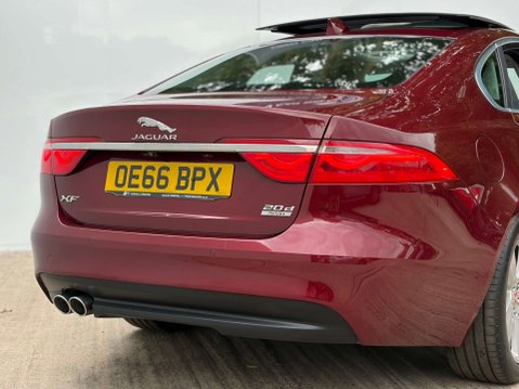 Jaguar XF 2.0 XF Portfolio D AWD Auto 4WD 4dr 30