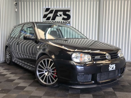 Volkswagen Golf 3.2 R32 Hatchback 3dr Petrol Manual (276 g/km, 240 bhp) 34
