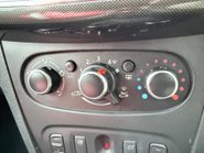 Dacia Sandero Stepway 0.9 LAUREATE TCE 18