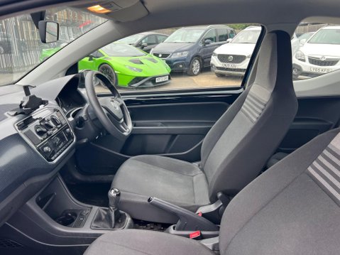 Volkswagen Up 1.0 Move up! Euro 6 (s/s) 3dr 21
