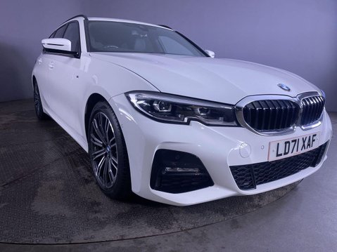 BMW 3 Series 2.0 318d MHT M Sport Touring 5dr Diesel Hybrid Auto Euro 6 (s/s) (150 ps) 1 32