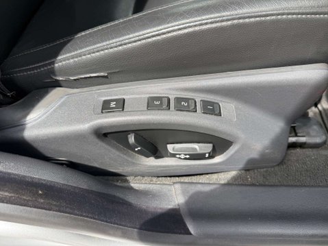 Volvo V70 2.0 V70 SE Luxury D4 Auto 5dr 26
